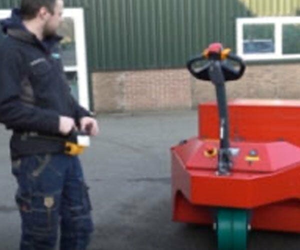 Electric Tow Tug Verhagen Leiden V-Move 3XL